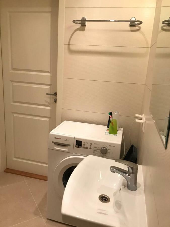 Apartments In Vabaduse 72 นาร์วา-โยเอซู ภายนอก รูปภาพ